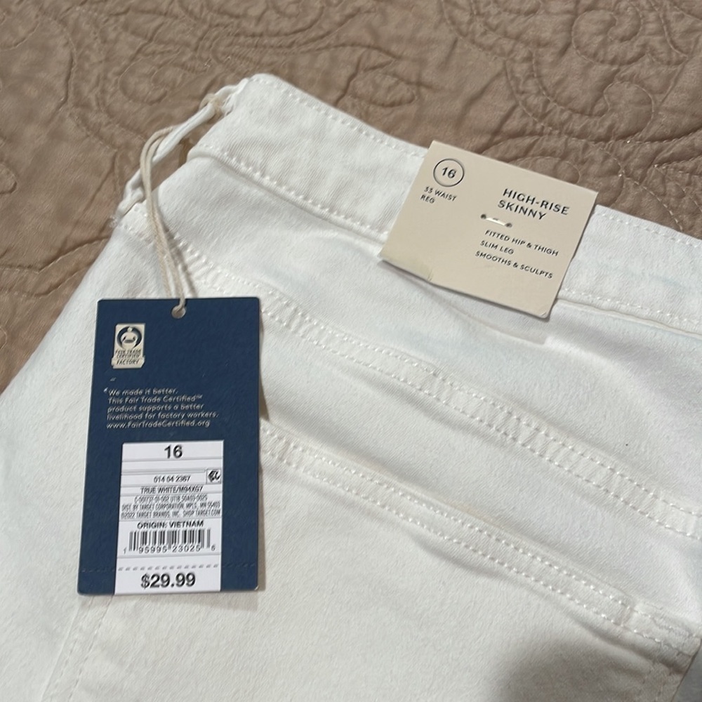 High Rise Skinny Jeans - Picture 11 of 12